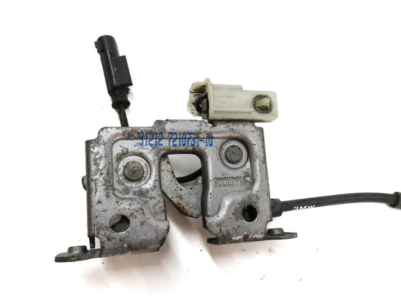 Thumbnail 8: 2013 BMW X3 (F25) LEFT & RIGHT HOOD LATCH LOCK ACTUATOR SET 2 w/ CABLE 7210731