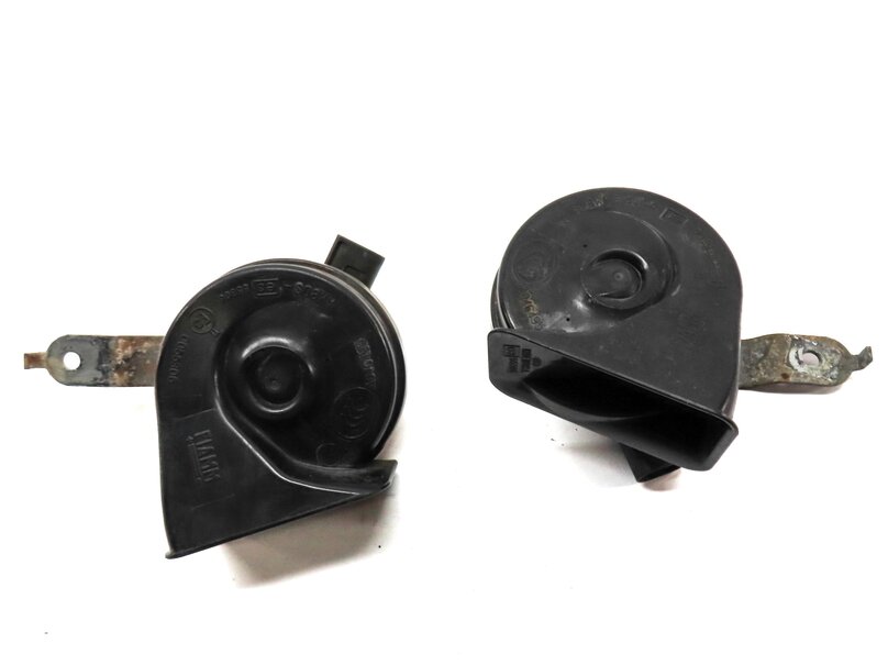 Thumbnail 2: 2011-2018 BMW X3 X4 (F25 F26) HIGH & LOW TONE SAFETY HORN SET-2