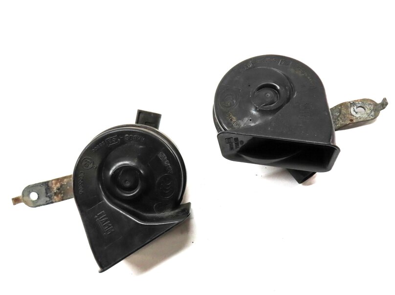 Thumbnail 3: 2011-2018 BMW X3 X4 (F25 F26) HIGH & LOW TONE SAFETY HORN SET-2