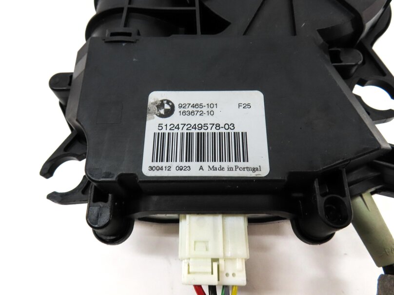 Thumbnail 6: 2013 BMW X3 (F25) REAR HATC TRUNK LATCH LOCK ACTUATOR w/ SOFT CLOSE MOTOR