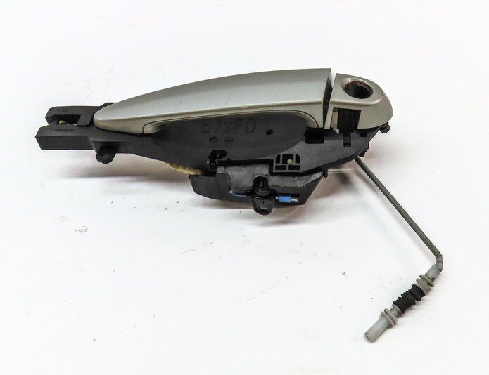 Thumbnail 2: 08-14 BMW X3 X5 X5M X6 X6M E70 E71 F25 LEFT DRIVER DOOR HANDLE (MINERAL SILVER)