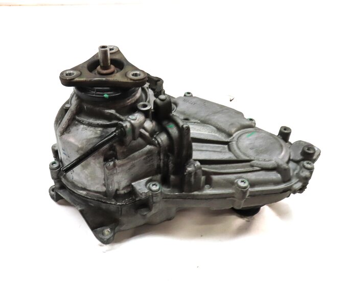 Thumbnail 4: 12-18 BMW X3 X4 X5 X6 (F15 F16 F25 F26) 2.0L / 3.0D / 3.0L FRONT TRANSFER CASE