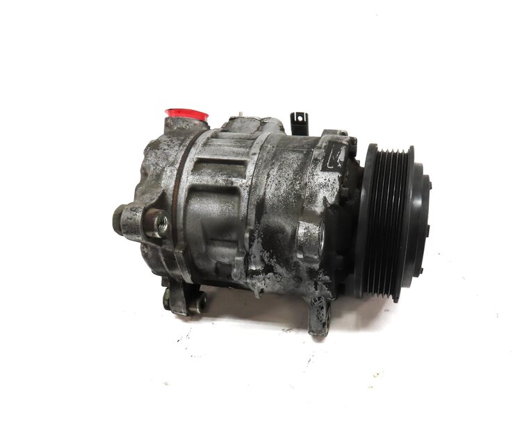 Thumbnail 2: 2013-2018 BMW X3 X4 (F25 F26) 28dX / 28iX - 2.0L ENGINE A/C COMPRESSOR PUMP
