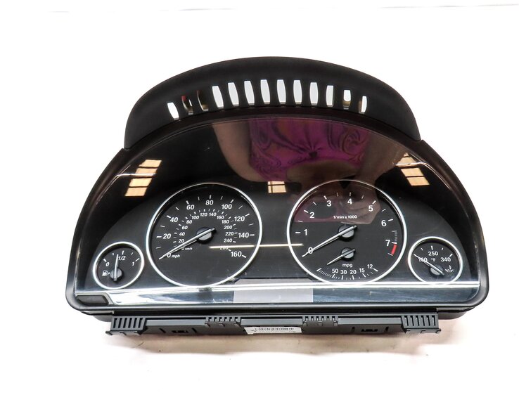 Thumbnail 3: 14-15 BMW X3 X4 X5 (F15 F25 F26) SPEEDOMETER (w/o NAVIGATION OR LANE DEPARTURE)
