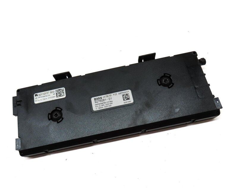 Thumbnail 3: 2014 BMW X3 (F25) RADIO STEREO ANTENNA DIVERSITY CONTROL MODULE 65209276061