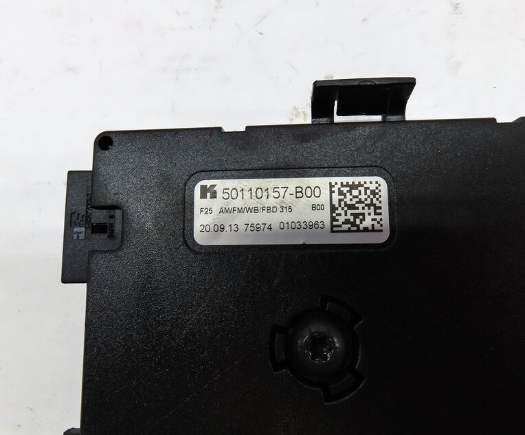 Thumbnail 5: 2014 BMW X3 (F25) RADIO STEREO ANTENNA DIVERSITY CONTROL MODULE 65209276061