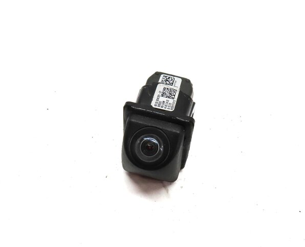 09-18 BMW 2 3 4 5 7 M5 X3 X5 X6 (F01 F07 F10 F15 F16 F30 F32) REARVIEW CAMERA