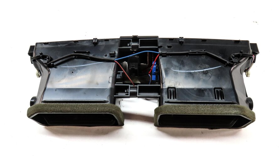 Thumbnail 4: 2014 BMW X3 (F25) FRONT CENTER DASH HVAC A/C HEATER AIR VENT (BLACK) 9184743
