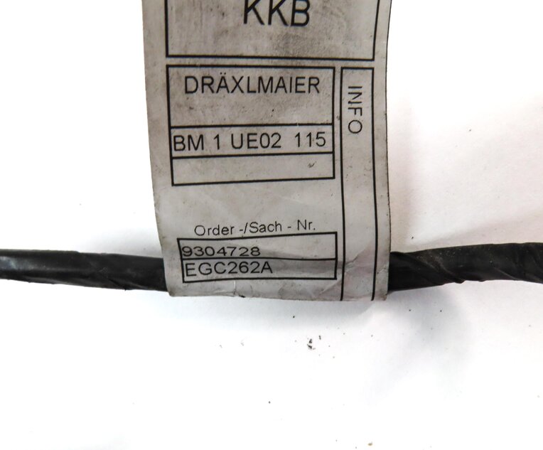 Thumbnail 4: 2014 BMW X3 (F25) FRONT PARK ASSIST PDC SENSOR SET4 (BLACK) w/ WIRE HARNESS