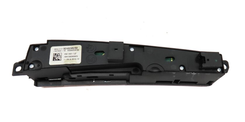 Thumbnail 6: 2014 BMW X3 (F25) SUSPENSION TERRAIN TRACTION CONTROL SWITCH BUTTON PANEL
