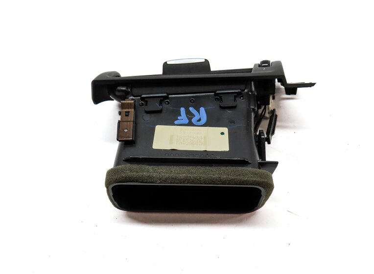 Thumbnail 4: 2014 BMW X3 (F25) FRONT RIGHT PASSENGER DASH HVAC A/C HEATER AIR VENT (BLACK)