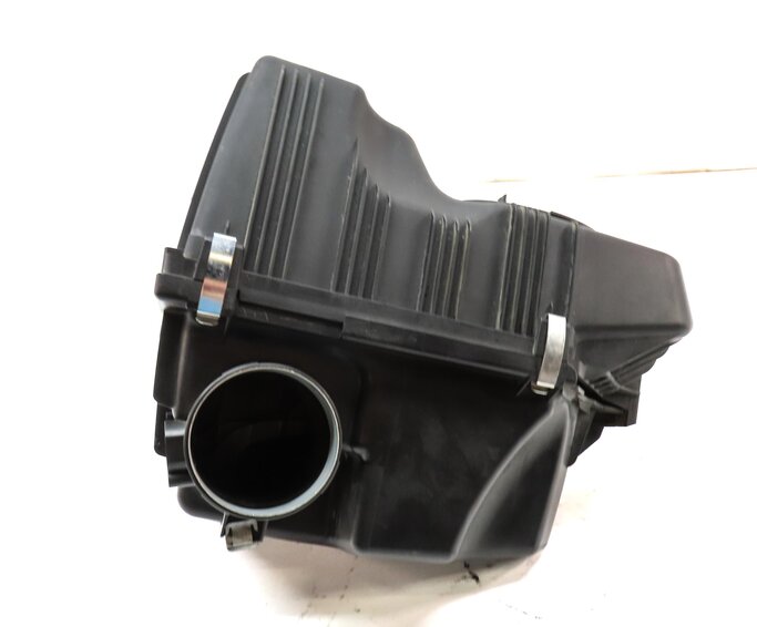 Thumbnail 2: 13-18 BMW X3 X4 (F25 F26) 2.0L N20 TURBO ENGINE - AIR FILTER HOUSING AIR CLEANER