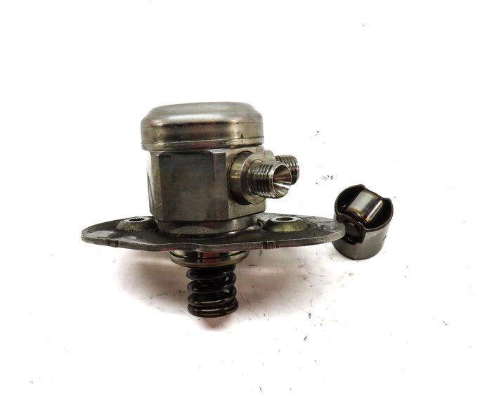Thumbnail 2: 12-18 BMW 320i 328i 428i 528i X1 X3 X5 Z4 - 2.0L N20 TURBO MECHANICAL FUEL PUMP