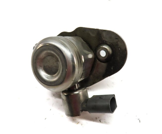 Thumbnail 7: 12-18 BMW 320i 328i 428i 528i X1 X3 X5 Z4 - 2.0L N20 TURBO MECHANICAL FUEL PUMP