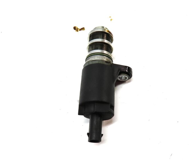 Thumbnail 5: 2014 BMW X3 (F25) 2.0L TURBO N20 ENGINE OIL PRESSURE SOLENOID VALVE 11417622768