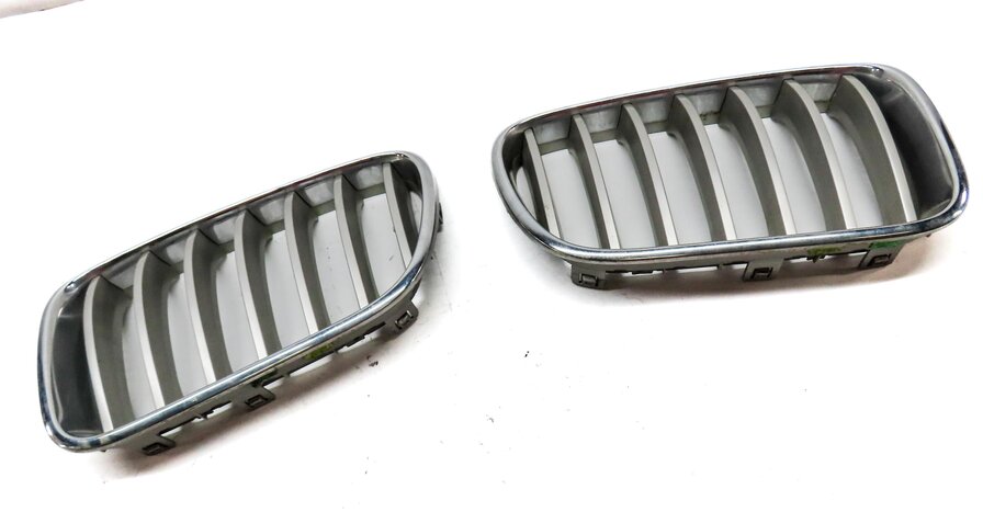 Thumbnail 3: 2013-2017 BMW X3 (F25) FRONT LEFT & RIGHT KIDNEY GRILLE HOOD VENT TRIM SET-2