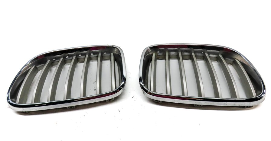 Thumbnail 4: 2013-2017 BMW X3 (F25) FRONT LEFT & RIGHT KIDNEY GRILLE HOOD VENT TRIM SET-2