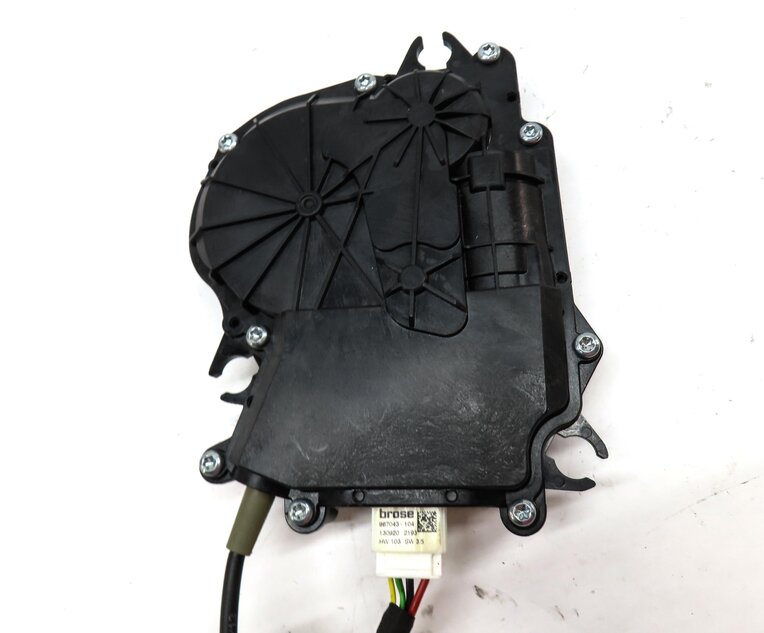Thumbnail 5: 2014 BMW X3 (F25) REAR HATCH TRUNK LATCH LOCK w/ SOFT CLOSE ACTUATOR MOTOR