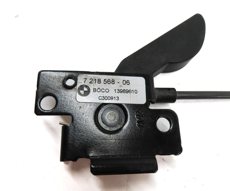 Thumbnail 13: 2014 BMW X3 (F25) FRONT HOOD SAFETY CATCH HOOK & RELEASE LEVER w/ CABLE