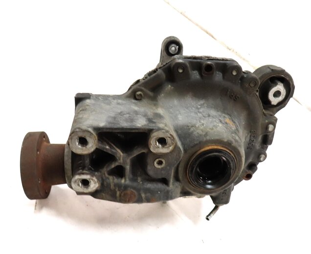 Thumbnail 5: 06-13 LR4 RANGE ROVER SPORT (L320) 4.2L / 5.0L FRONT DIFFERENTIAL CARRIER (3.54)