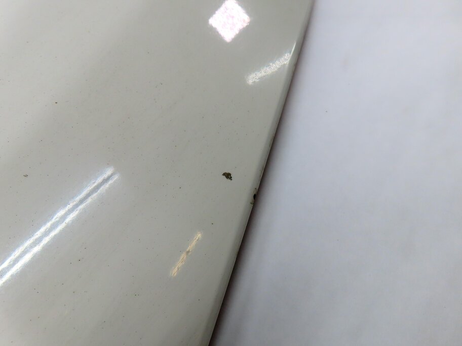 Thumbnail 10: 2010 RANGE ROVER SPORT (L320) REAR UPPER TRUNK HATCH GATE TRIM PANEL (WHITE 909)