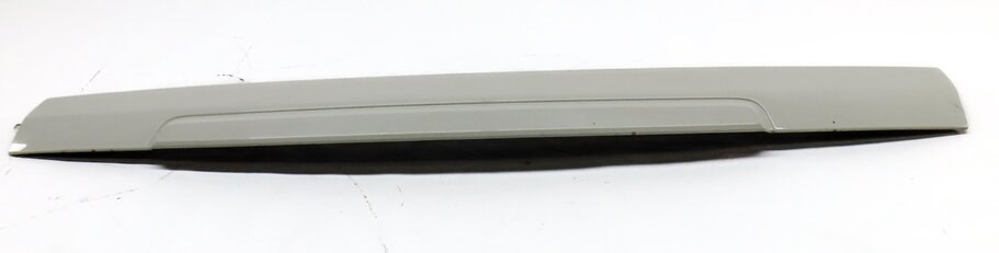 Thumbnail 2: 2010 RANGE ROVER SPORT (L320) REAR UPPER TRUNK HATCH GATE TRIM PANEL (WHITE 909)
