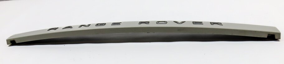 Thumbnail 5: 2010 RANGE ROVER SPORT (L320) REAR LOWER TRUNK HATCH GATE TRIM PANEL (WHITE 909)