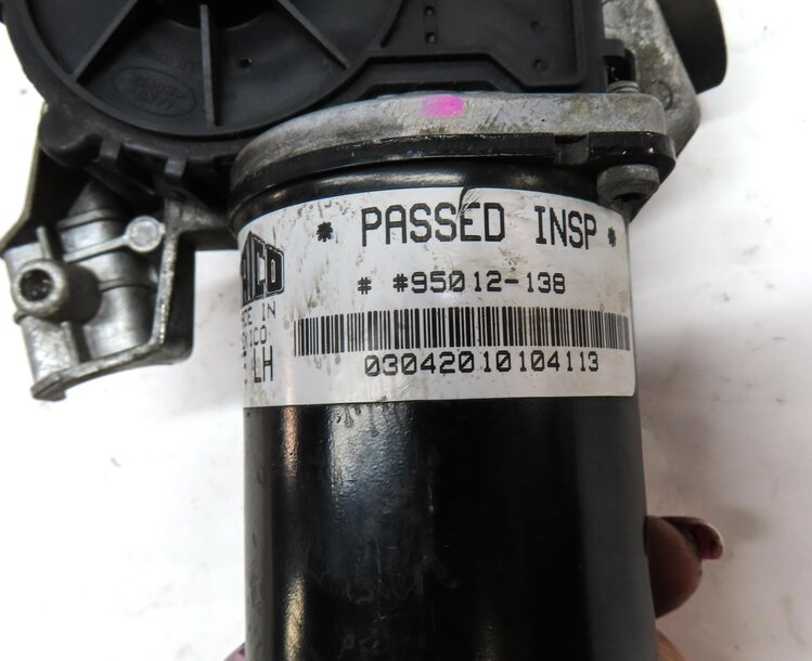 Thumbnail 6: 05-16 LAND ROVER LR3 LR4 - RANGE ROVER SPORT (L320) FRONT WINDSHIELD WIPER MOTOR