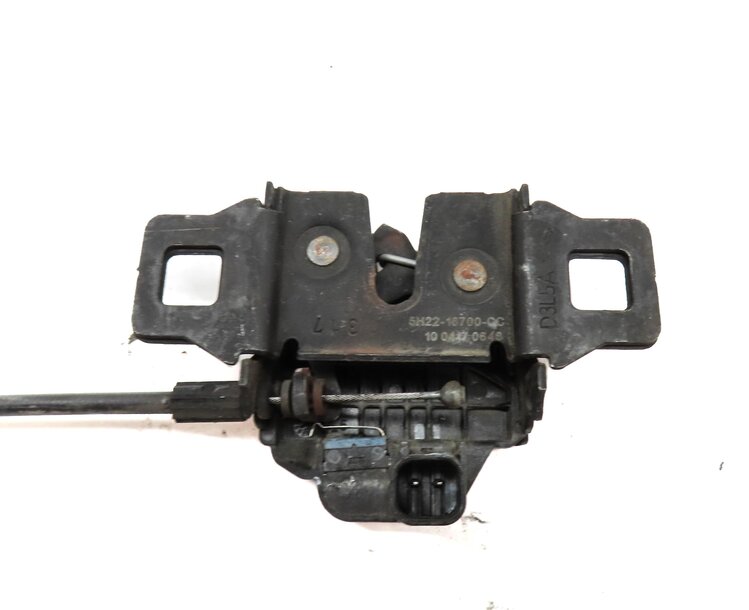 Thumbnail 9: 2010 RANGE ROVER SPORT (L320) FRONT LEFT & RIGHT LOWER HOOD LOCK LATCH SET