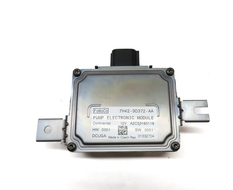 Thumbnail 4: 2010-2015 LR2 LR4 EVOQUE RANGE ROVER SPORT (L320 L538) FUEL PUMP CONTROL MODULE