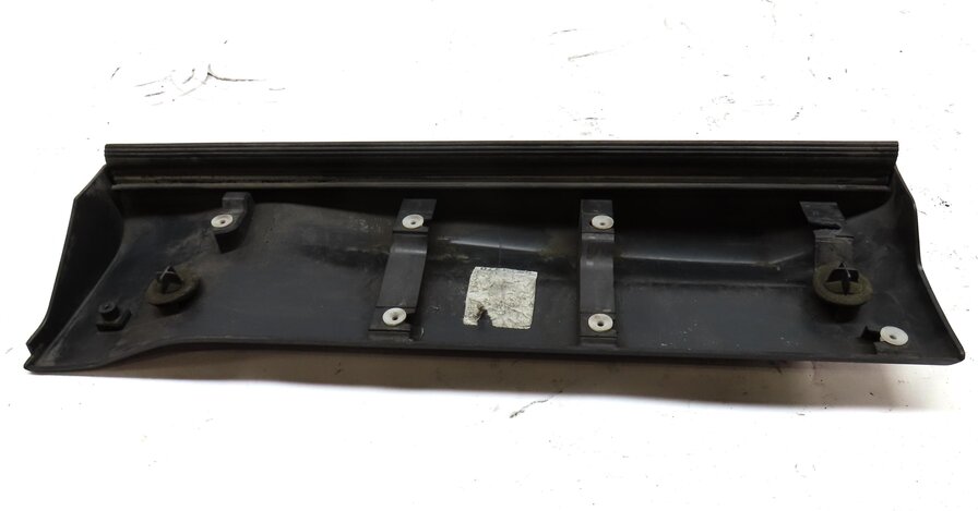 Thumbnail 6: 2010 RANGE ROVER SPORT (L320) REAR RIGHT DOOR EXTERIOR MOULDING RUNNER TRIM