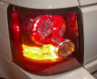 Thumbnail 2: 2010-2011 RANGE ROVER SPORT (L320) LEFT DRIVER TAILLIGHT BRAKE LIGHT LAMP