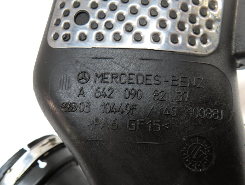 Thumbnail 8: 2008 MERCEDES GL320 (X164) 3.0L OM642 DIESEL MASS AIR FLOW SENSOR SET w/ DUCT