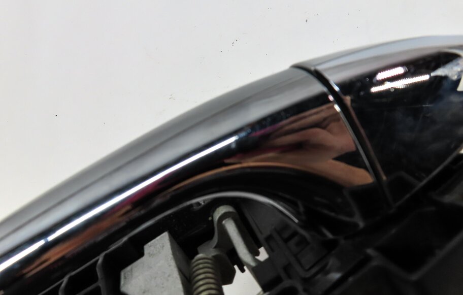 Thumbnail 7: 2008 MERCEDES GL320 (X164) FRONT RIGHT PASSENGER EXTERIOR DOOR HANDLE (SILVER)
