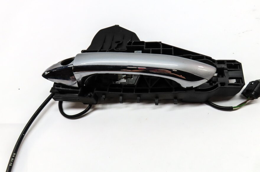 Thumbnail 4: 2008 MERCEDES GL320 (X164) FRONT LEFT DRIVER EXTERIOR DOOR HANDLE (SILVER)