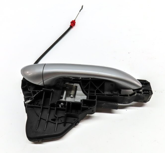 Thumbnail 2: 2008 MERCEDES GL320 (X164) REAR RIGHT EXTERIOR DOOR HANDLE (IRIDIUM SILVER 775U)