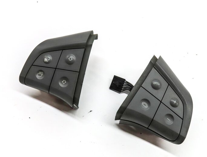 2008 MERCEDES GL320 (X164) LEFT & RIGHT STEERING WHEEL SWITCH BUTTON SET-2 GRAY