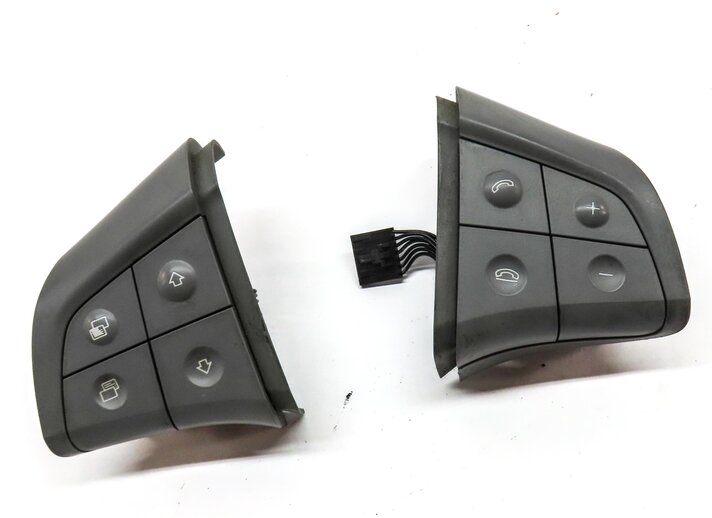 Thumbnail 3: 2008 MERCEDES GL320 (X164) LEFT & RIGHT STEERING WHEEL SWITCH BUTTON SET-2 GRAY
