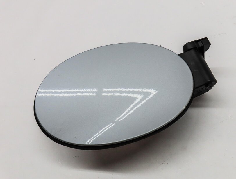 Thumbnail 3: 07-12 MERCEDES GL320 GL350 GL450 GL550 (X164) FUEL TANK HOUSING & DOOR (SILVER)