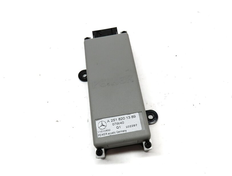 Thumbnail 3: 08-09 MERCEDES GL320 GL450 GL550 ML320 ML350 (X164 W164) RADIO ANTENNA AMPLIFIER