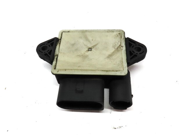 Thumbnail 5: 2008 MERCEDES GL320 (X164) GLOW PLUG RELAY CONTROL MODULE