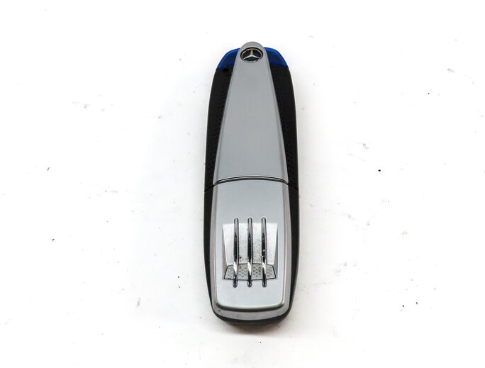 Thumbnail 2: 2008 MERCEDES GL320 (X164) CENTER CONSOLE CELL PHONE BLUETOOTH CRADLE MODULE