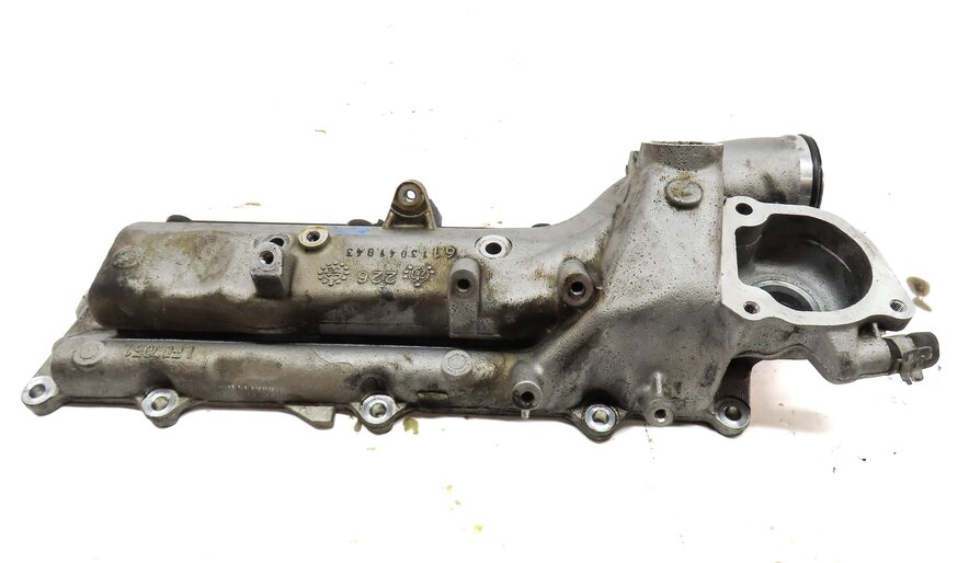 Thumbnail 5: 07-09 MB E320 GL320 ML320 R320 (X164 W164 W251) 3.0L OM642 DIESEL RIGHT MANIFOLD