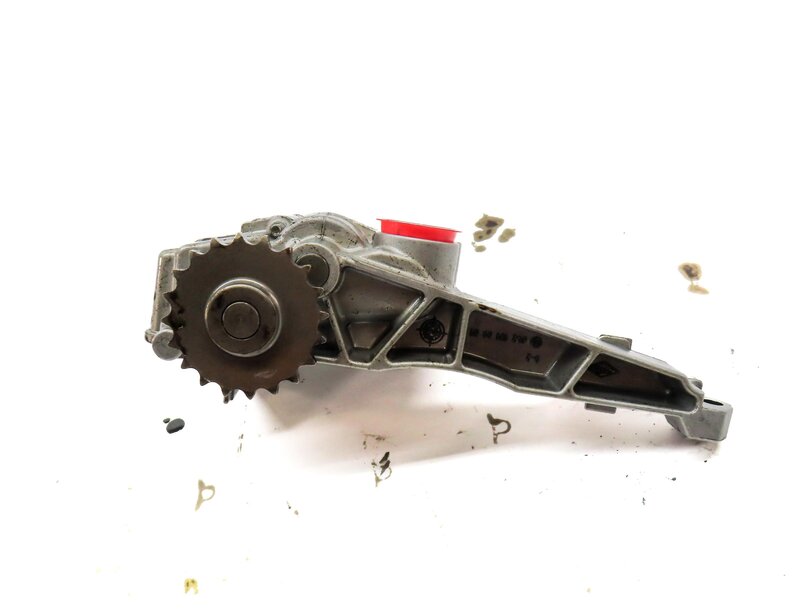 Thumbnail 2: 2008 MERCEDES GL320 (X164) 3.0L OM642 DIESEL ENGINE OIL PUMP