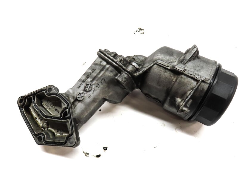 Thumbnail 7: 2008 MERCEDES GL320 (X164) 3.0L OM642 DIESEL ENGINE OIL FILTER HOUSING ADAPTER