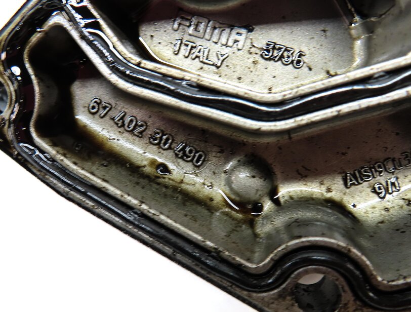 Thumbnail 9: 2008 MERCEDES GL320 (X164) 3.0L OM642 DIESEL ENGINE OIL FILTER HOUSING ADAPTER