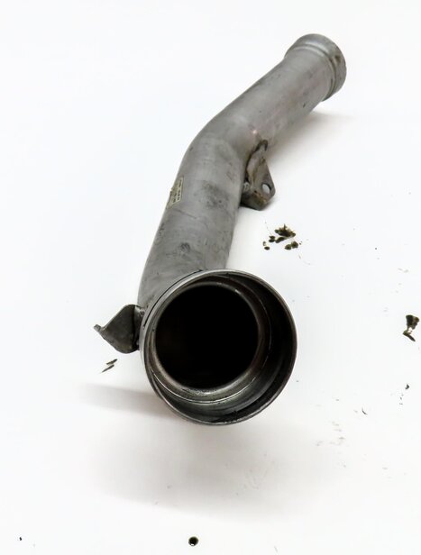 Thumbnail 4: 2008 MERCEDES GL320 (X164) 3.0L OM642 DIESEL ENGINE INTERCOOLER HOSE PIPE