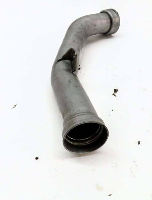 Thumbnail 5: 2008 MERCEDES GL320 (X164) 3.0L OM642 DIESEL ENGINE INTERCOOLER HOSE PIPE