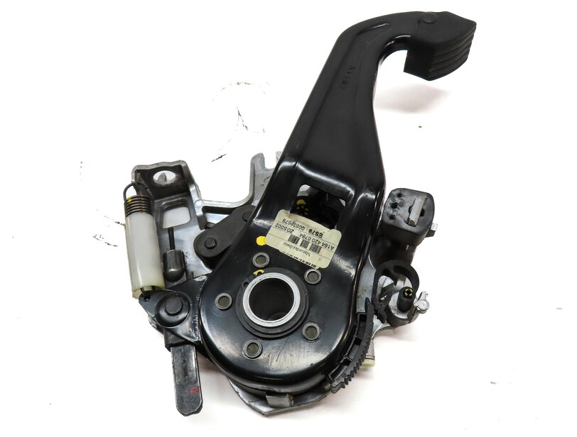 Thumbnail 2: 2008 MERCEDES GL320 (X164) EMERGENCY PARKING BRAKE PEDAL ASSEMBLY