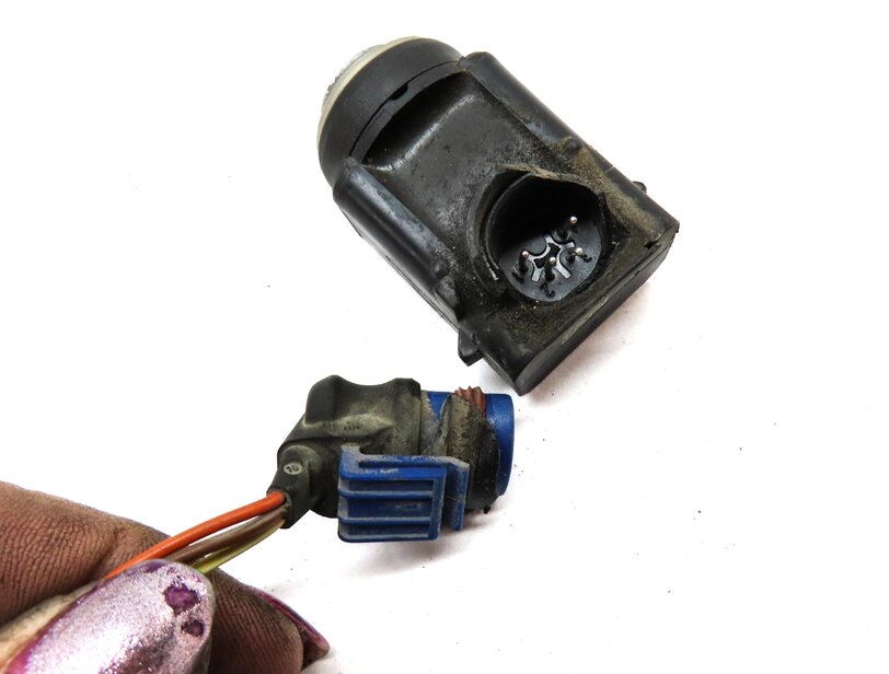 Thumbnail 5: 2008 MERCEDES GL320 (X164) REAR PDC PARK SENSOR SET w/ HARNESS (IRIDIUM SILVER)